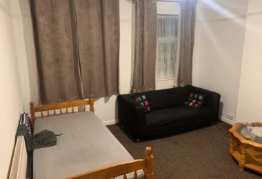 Inchiriez Camera Dubla in Wembley Harrow Londra