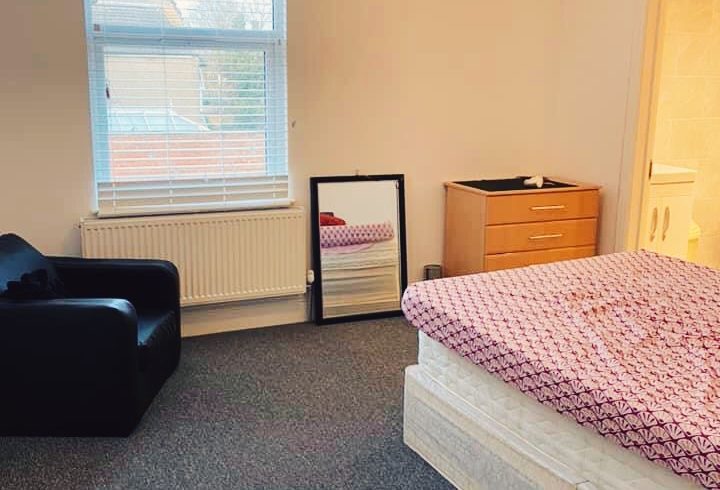 Chirie Camera King Size in Ilford Londra