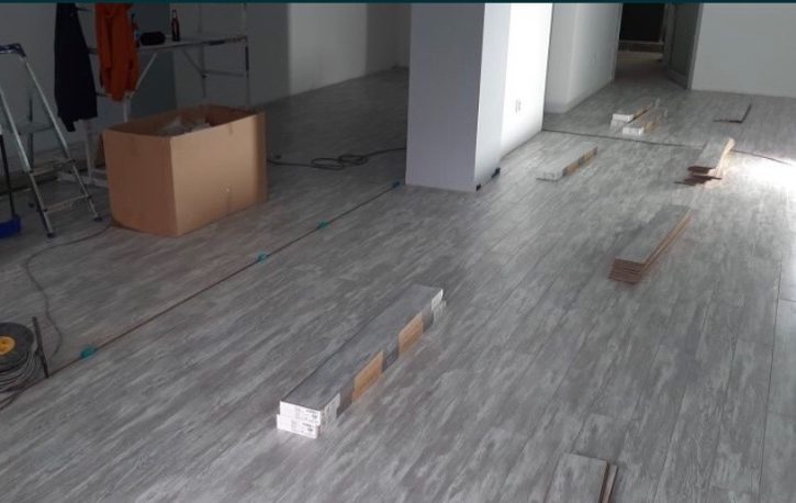 Montaj parchet, plinta, usi in Londra UK