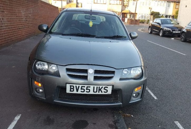 Vand Auto MG ZR160 din anul 2005 in Dagenham - Londra RM10