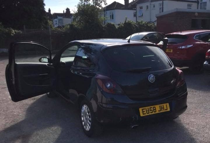 Auto For Sale Vauxhall Corsa 1.4L Petrol in Croydon Londra UK CR0
