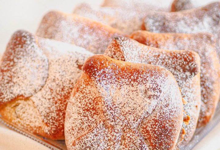 Comanda Deserturi Tradiționale Românești