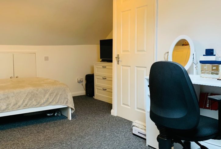 Camera dubla de inchiriat in Wood Green - Londra