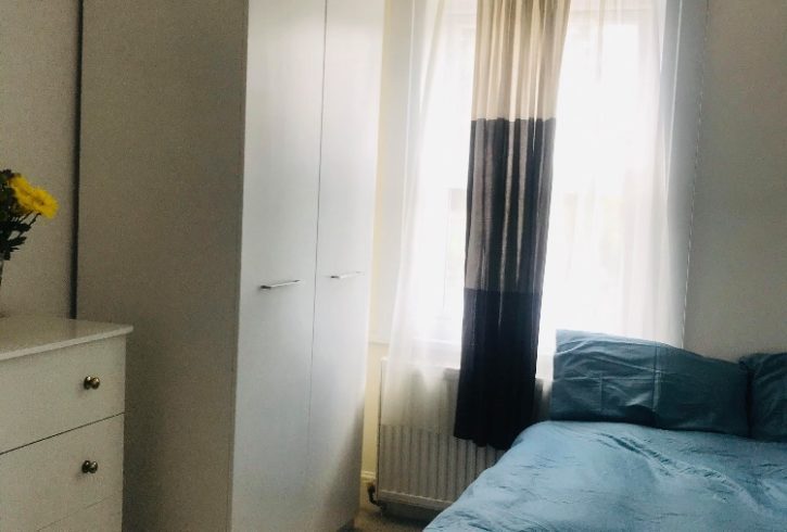 Double si King Size in Walthamstow Central - E17 Double si King Size in Walthamstow Central - E17