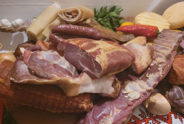 Preluam Comenzi Pentru Crăciun Oriunde În UK