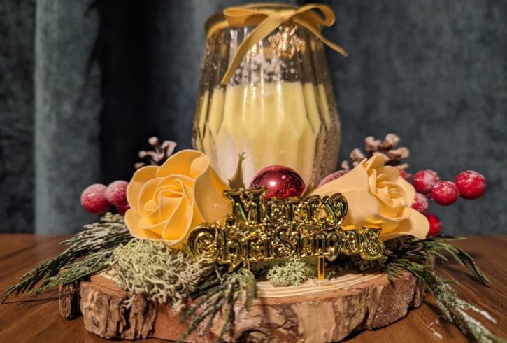 Decoratiuni Handmade Masa Craciun In Coventry, UK