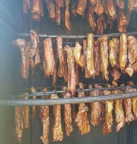 Produse Afumate, Branzeturi Si Vin La Comanda In Harrow, Londra