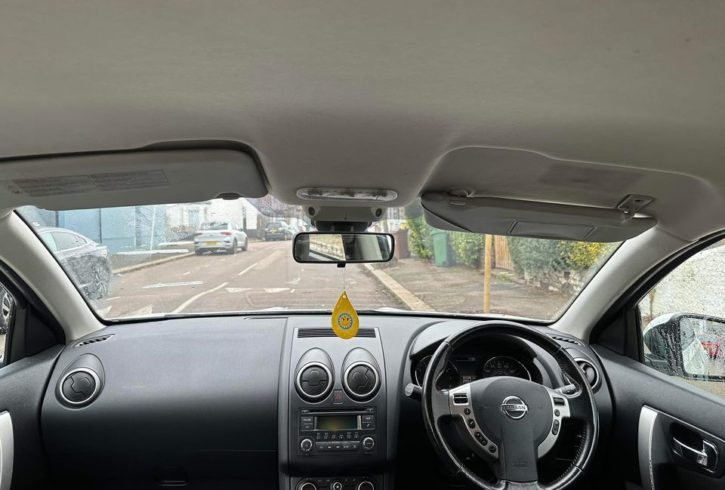 Vand Masina Nissan Qashqai In Londra, UK