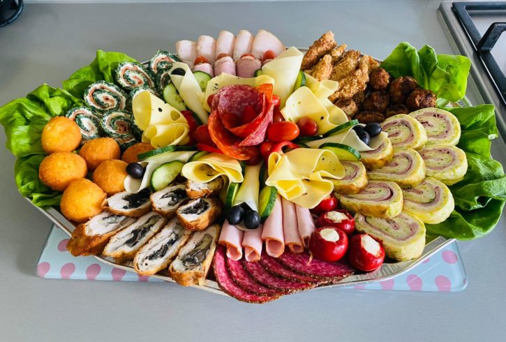 Meniu Traditional Romanesc La Comanda In Harrow, Londra