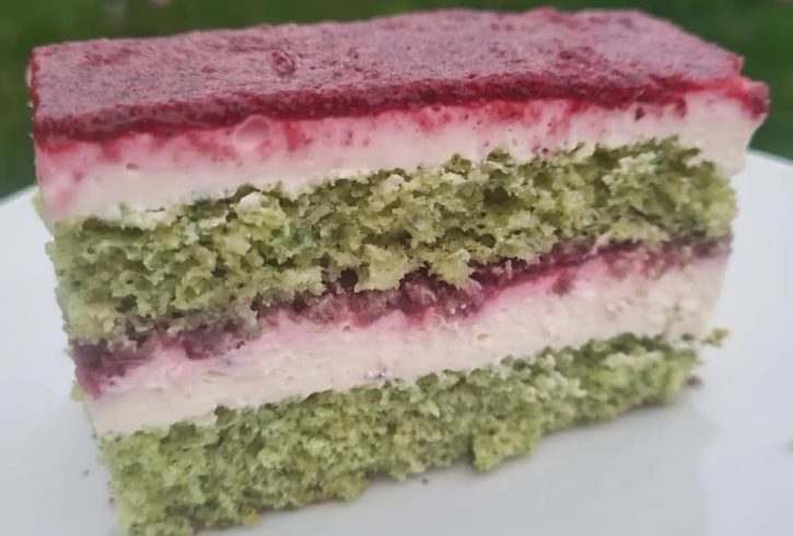 Torturi Si Prajituri De Casa La Comanda In Castleton, UK