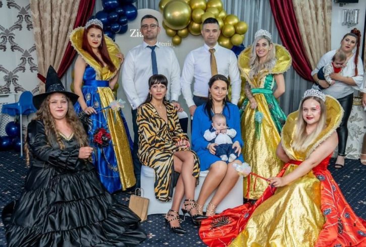 Ursitoare Pentru Petreceri De Botez In West Midlands, UK