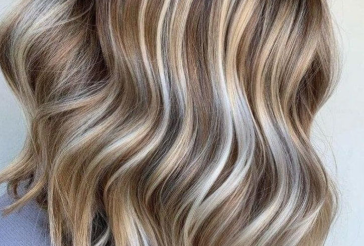 Servicii De Coafura Si Hairstyling In Hounslow, Londra Servicii De Coafura Si Hairstyling In Hounslow, Londra