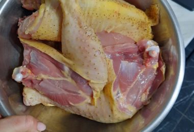 Carne, Fructe, Branzeturi Si Miere De Casa La Comanda In UK