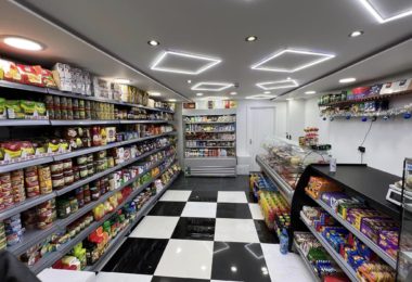 Magazin Traditional Romanesc In Hounslow, Londra