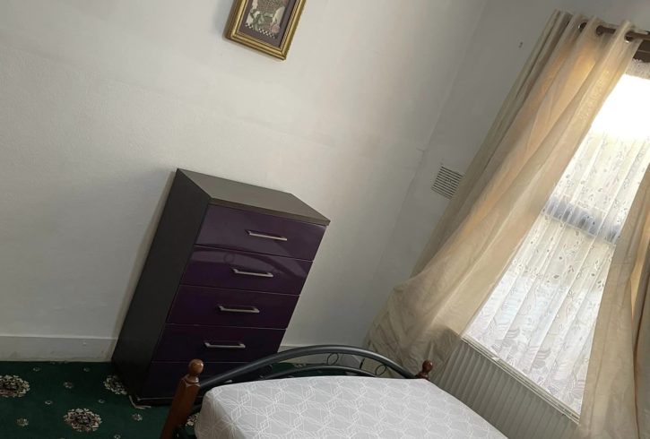 Chirie Camera Double In Manor Park, Londra