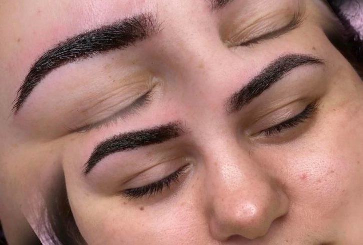 Ofer Servicii De Micropigmentare Sprâncene In Stratford, Londra