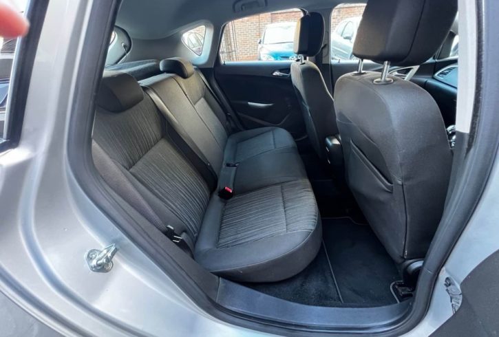 Vand Masina Vauxhall Astra In Leyton, Londra0