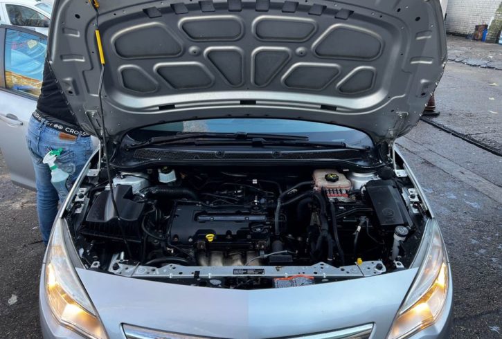 Vand Masina Vauxhall Astra In Leyton, Londra