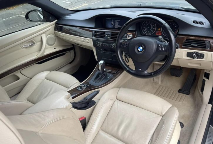 De Vanzare Masina BMW Seria 3 In Londra, UK