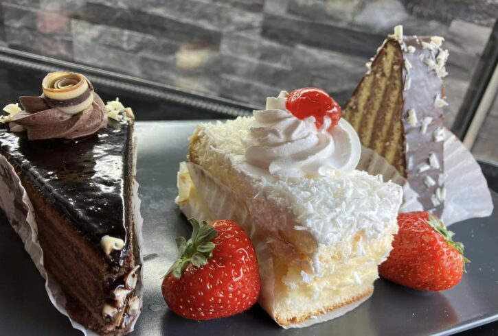 Restaurant Romanesc Colosseum Shaorma in Erdington, Birmingham pe ROLO