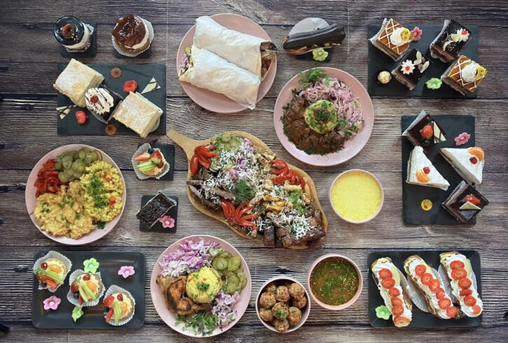 Restaurant Romanesc Colosseum Shaorma in Erdington, Birmingham pe ROLO