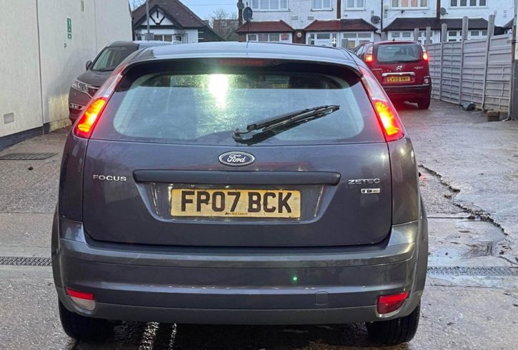 Vand Masina Ford Focus In Londra, UK