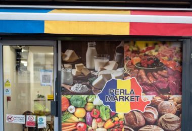 Magazin Traditional Romanesc In Forest Gate, Londra