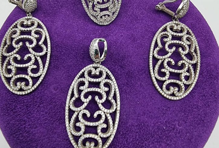 Bijuterii Din Aur 14K Si Argint Cu Livrare In UK