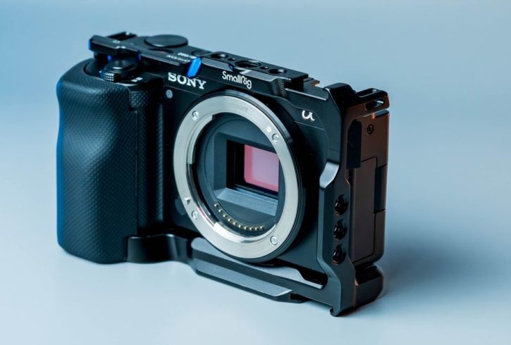 Vand Aparat Foto Sony ZV-E10 In Ilford, Londra