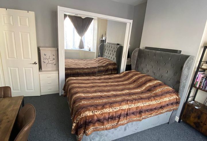 Chirie Camera Dubla In Ilford, Londra