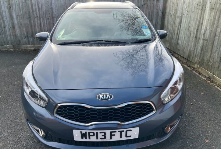Vand Masina Kia Ceed In Tewkesbury, UK