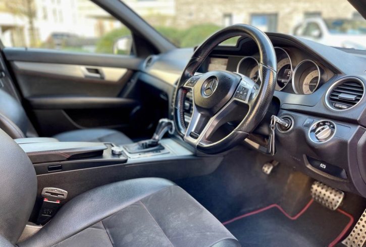Vand Masina Mercedes-Benz C-Class In Londra