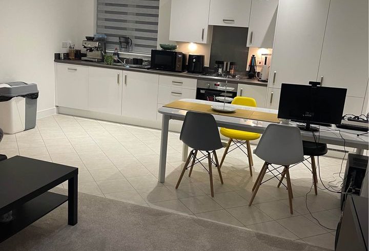 Chirie Camera Dubla Cu Baie Privata In Aylesbury, UK