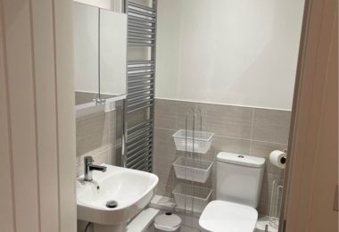 Chirie Camera Dubla Cu Baie Privata In Aylesbury, UK