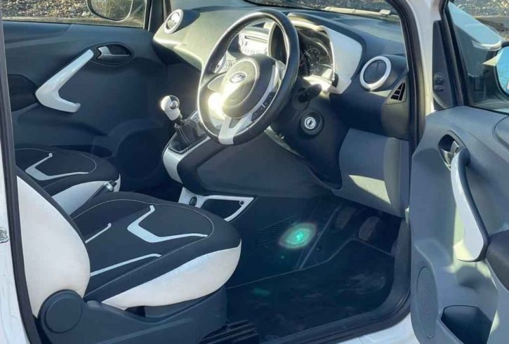 Vand Masina Ford Ka In Grays, UK