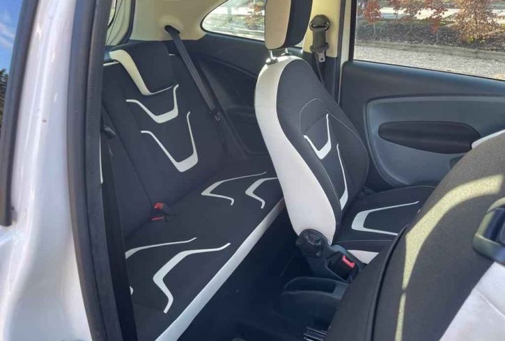 Vand Masina Ford Ka In Grays, UK