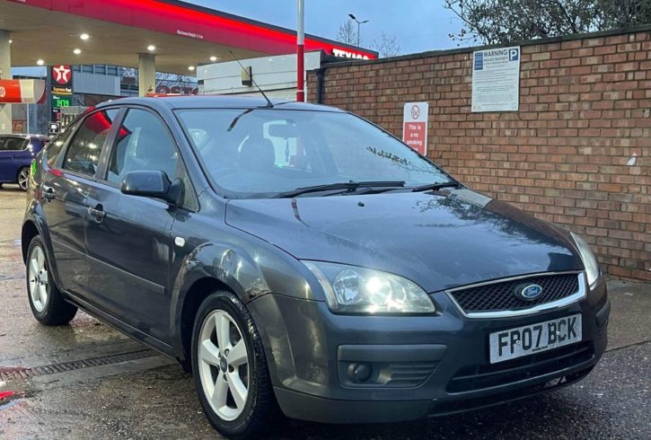 Vand Masina Ford Focus In Londra, UK
