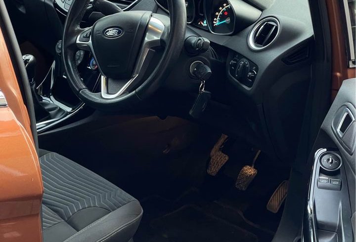 De Vanzare Masina Ford Fiesta In Romford, Londra