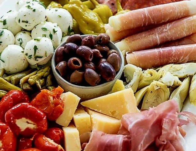 Prepar Platouri La Comanda In Londra, UK