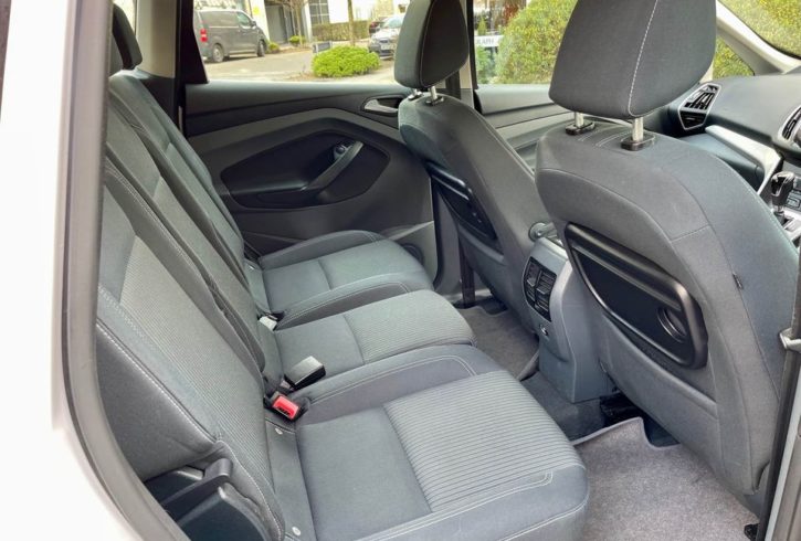 Vand Masina Ford C-Max In Londra, UK