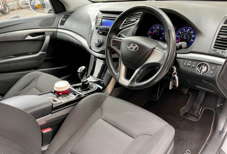 Vand Masina Hyundai i40 In Londra, UK