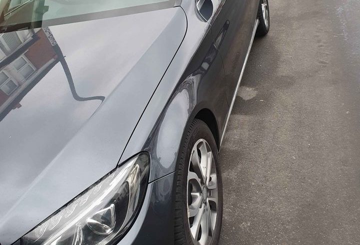 Vand Masina Mercedes-Benz C300 BlueTEC In Londra, UK