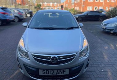 Vand Masina Vauxhall Corsa In Coventry, UK