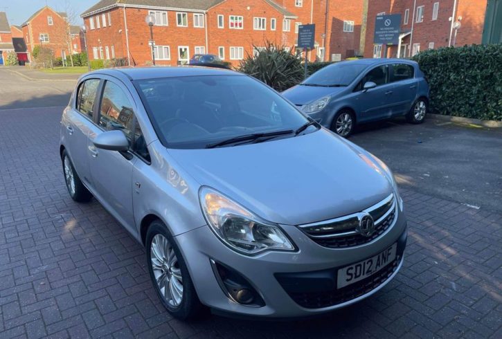 Vand Masina Vauxhall Corsa In Coventry, UK