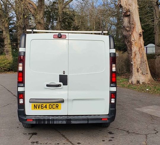 Vand Furgoneta Renault Trafic In Harrow, Londra
