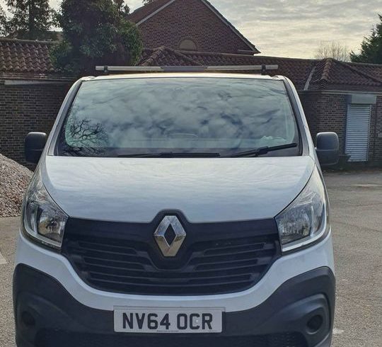 Vand Furgoneta Renault Trafic In Harrow, Londra