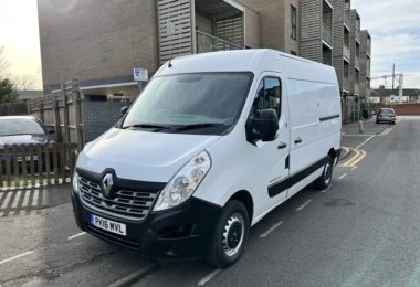 Vand Masina Renault Master Business 125 In Barking, Londra