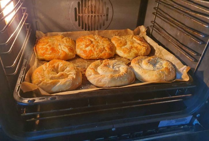 Placinte Traditionale Moldovenesti In Ilford, Londra