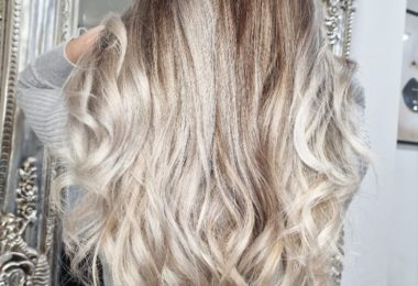 Salon De Infrumusetare In Manchester, UK