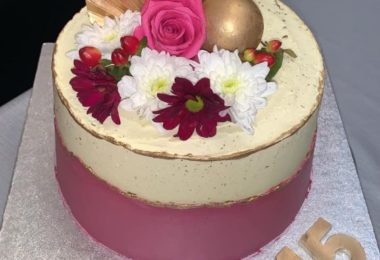 Torturi Si Prajituri La Comanda In Birmingham, UK